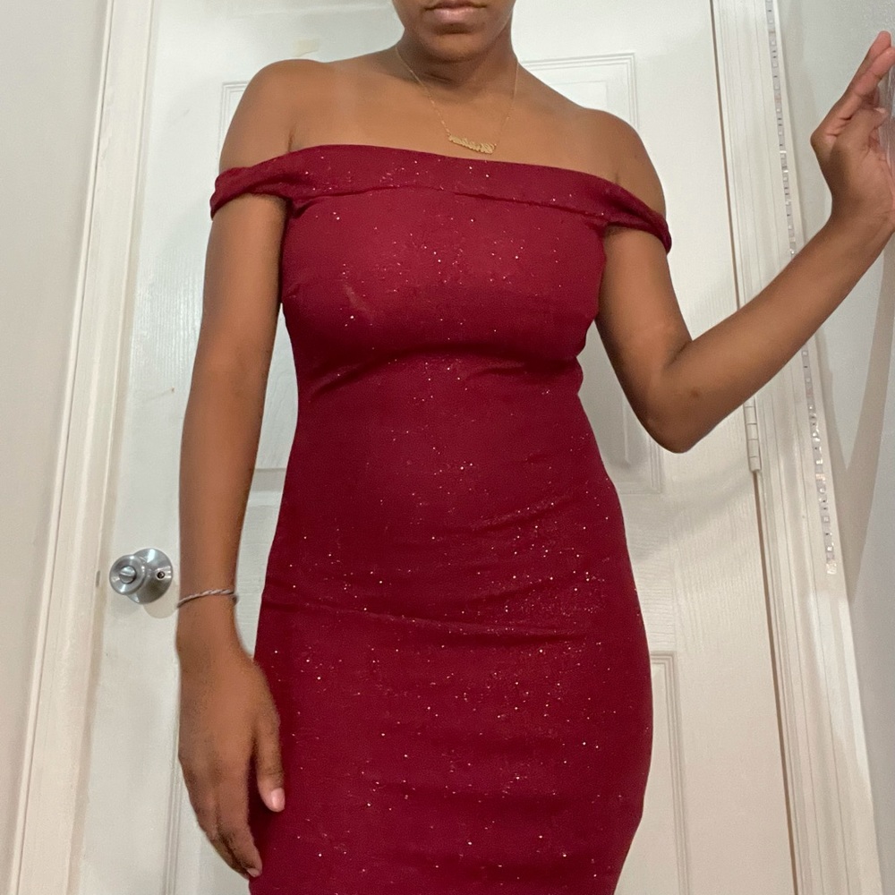 Red strapless sparkly dress